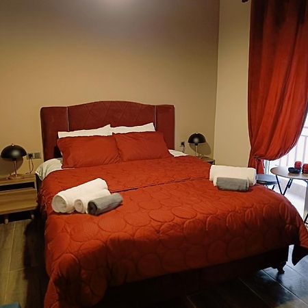 Majestik Room Kavala Exterior foto