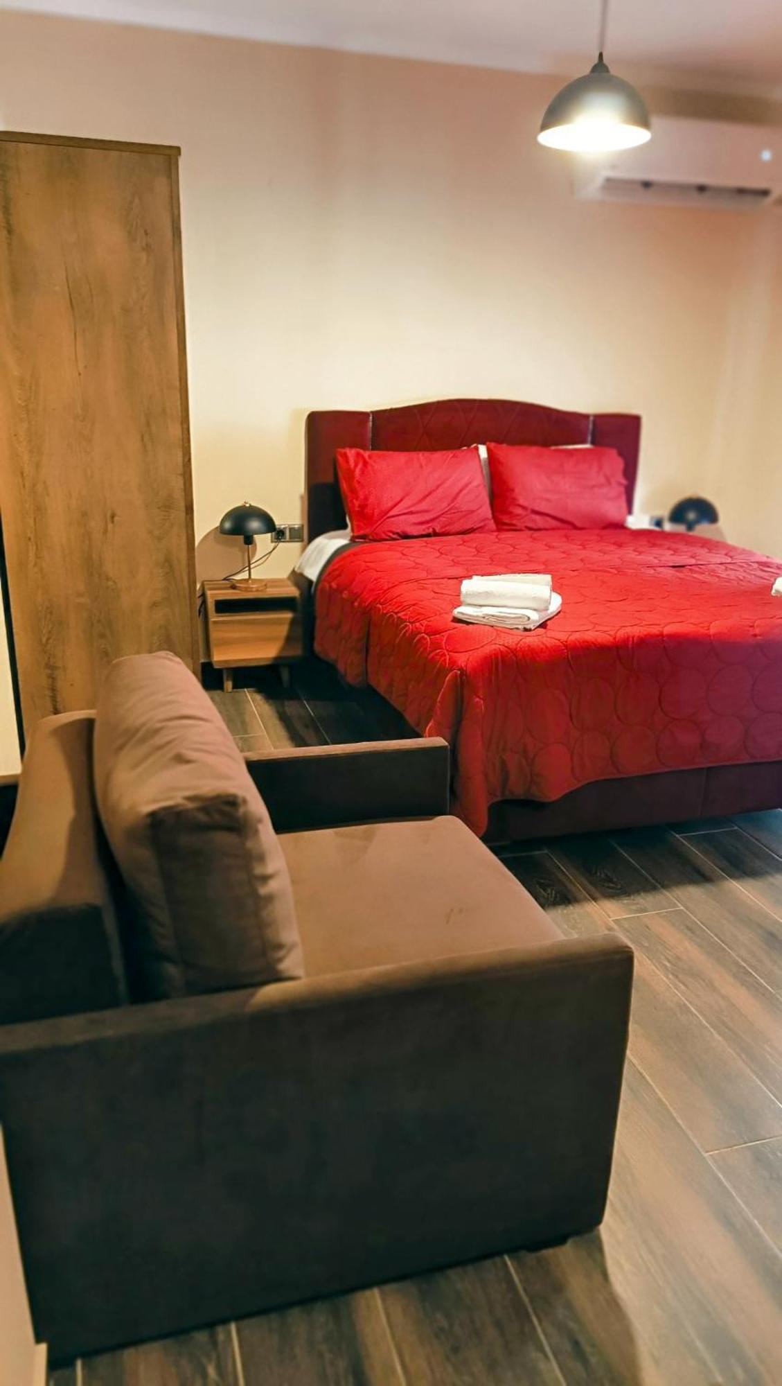 Majestik Room Kavala Exterior foto